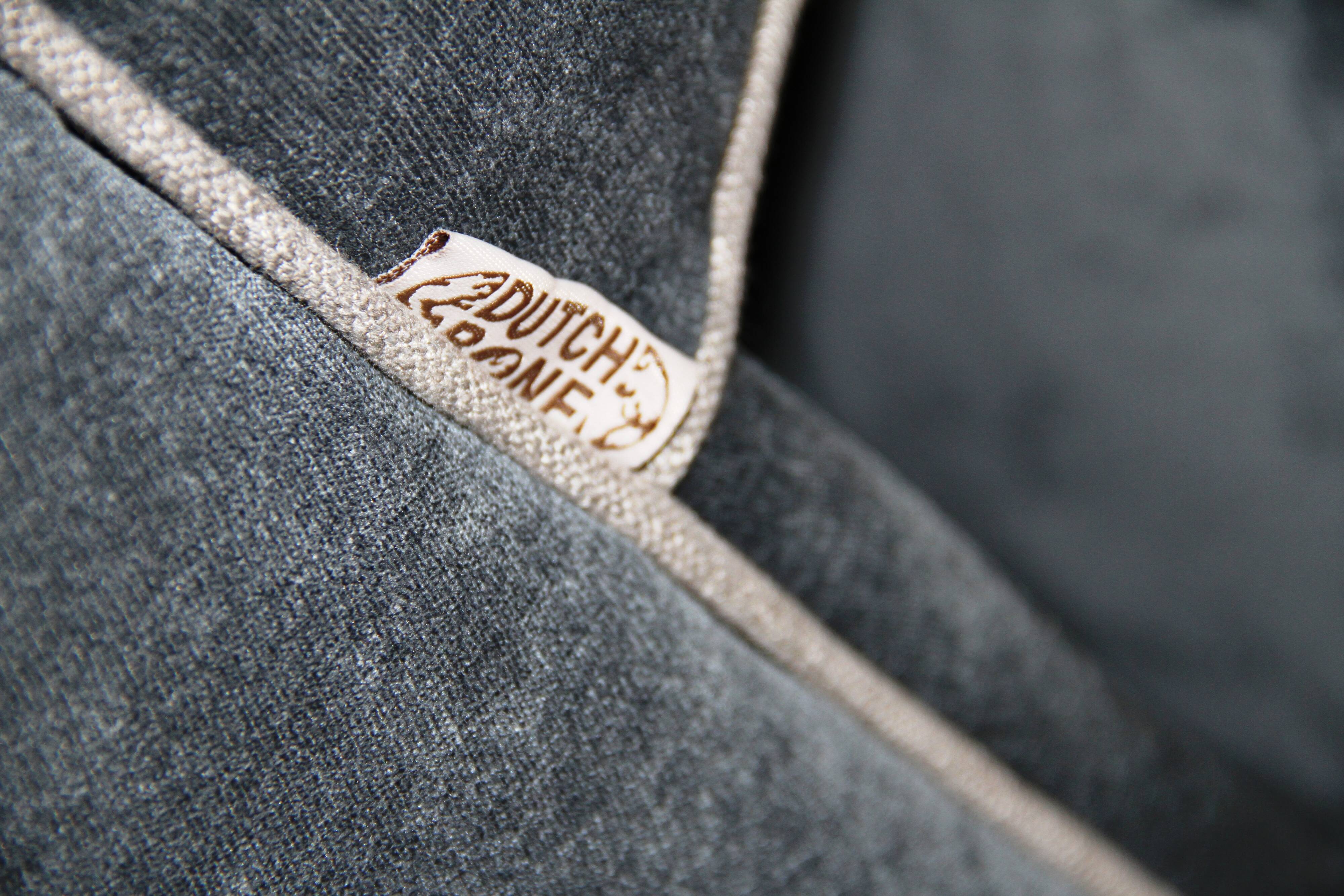 Pair of Smocker armchairs, Dutch Bone