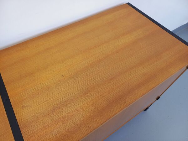 Enfilade vintage ARP Minvielle par Guariche Mortier Motte en bois clair et métal noir des