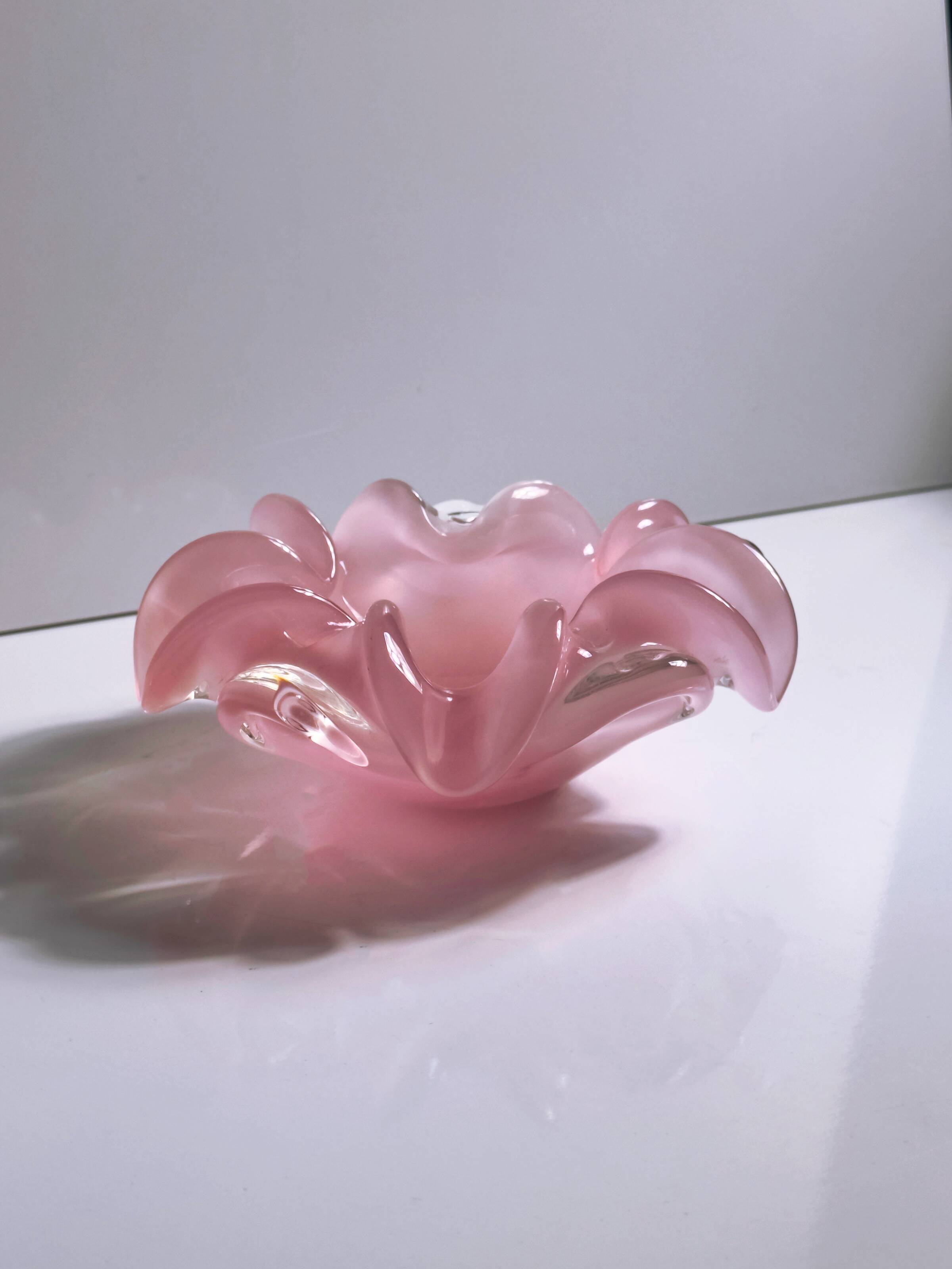 Opaline Murano Ashtray by Alfredo Barbini for Vetreria G. Campanella -1950s