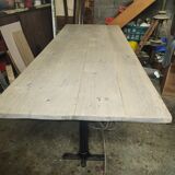 Ensemble table et bancs bois et fonte