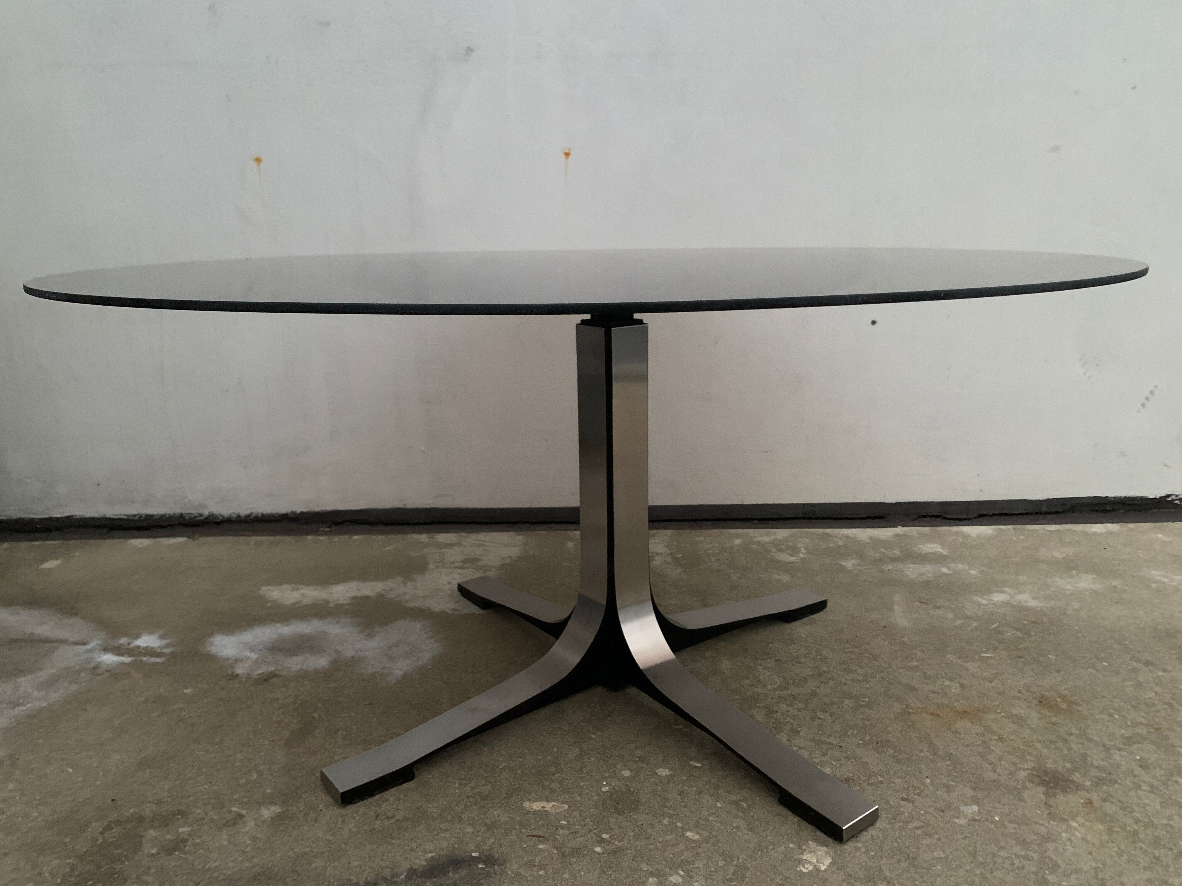 Table basse ajustable en table de séjour en inox avec verre fumé, 1970