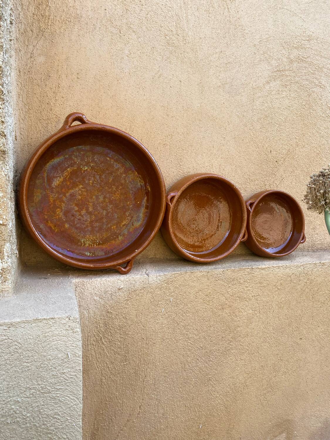 Ensemble de 3 plats en terre cuite