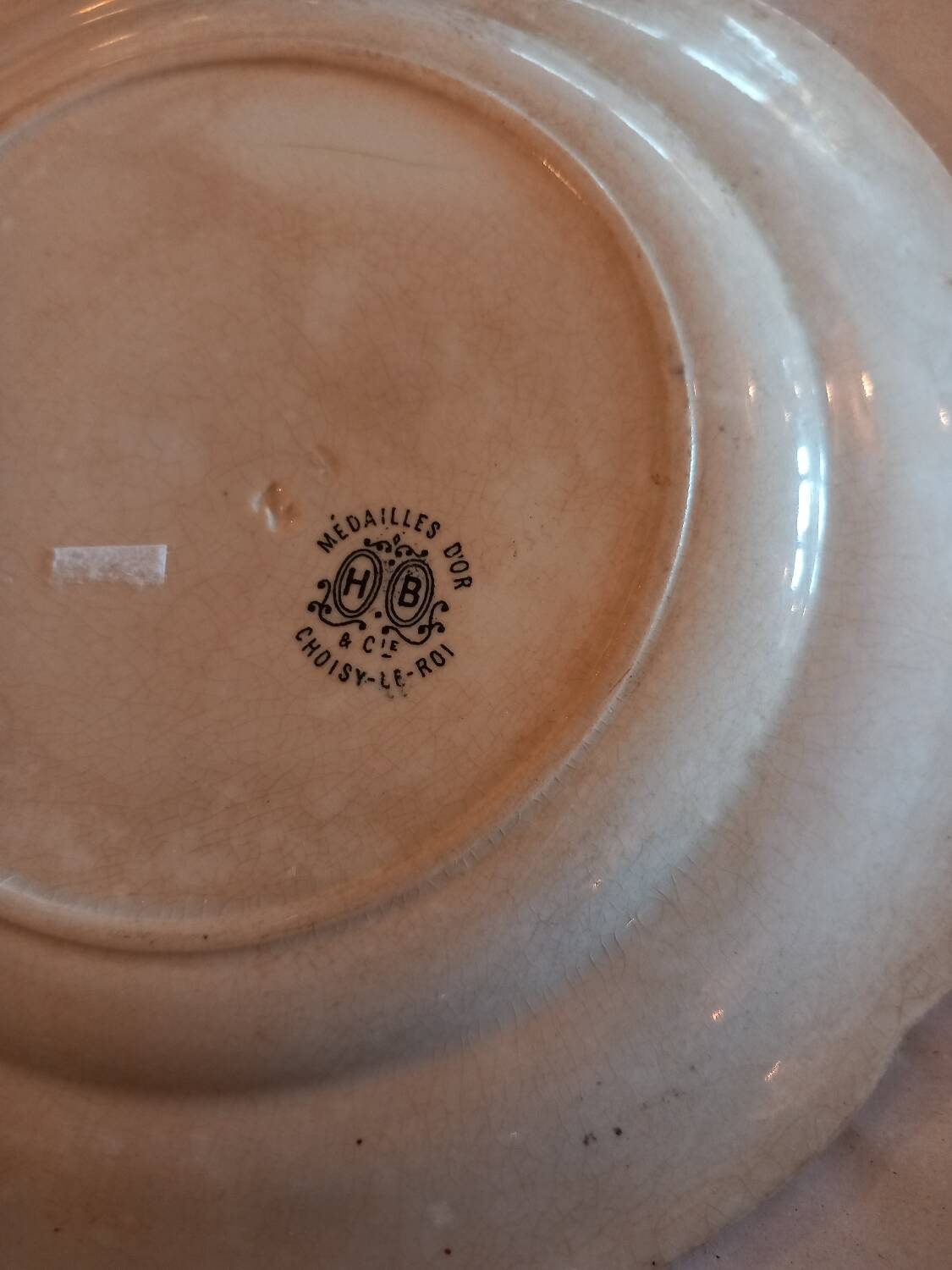 6 Talking plates. Old races