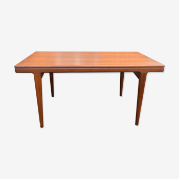 Teak table