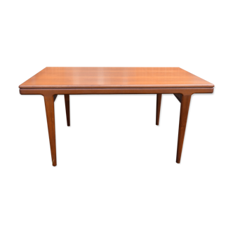 Teak table