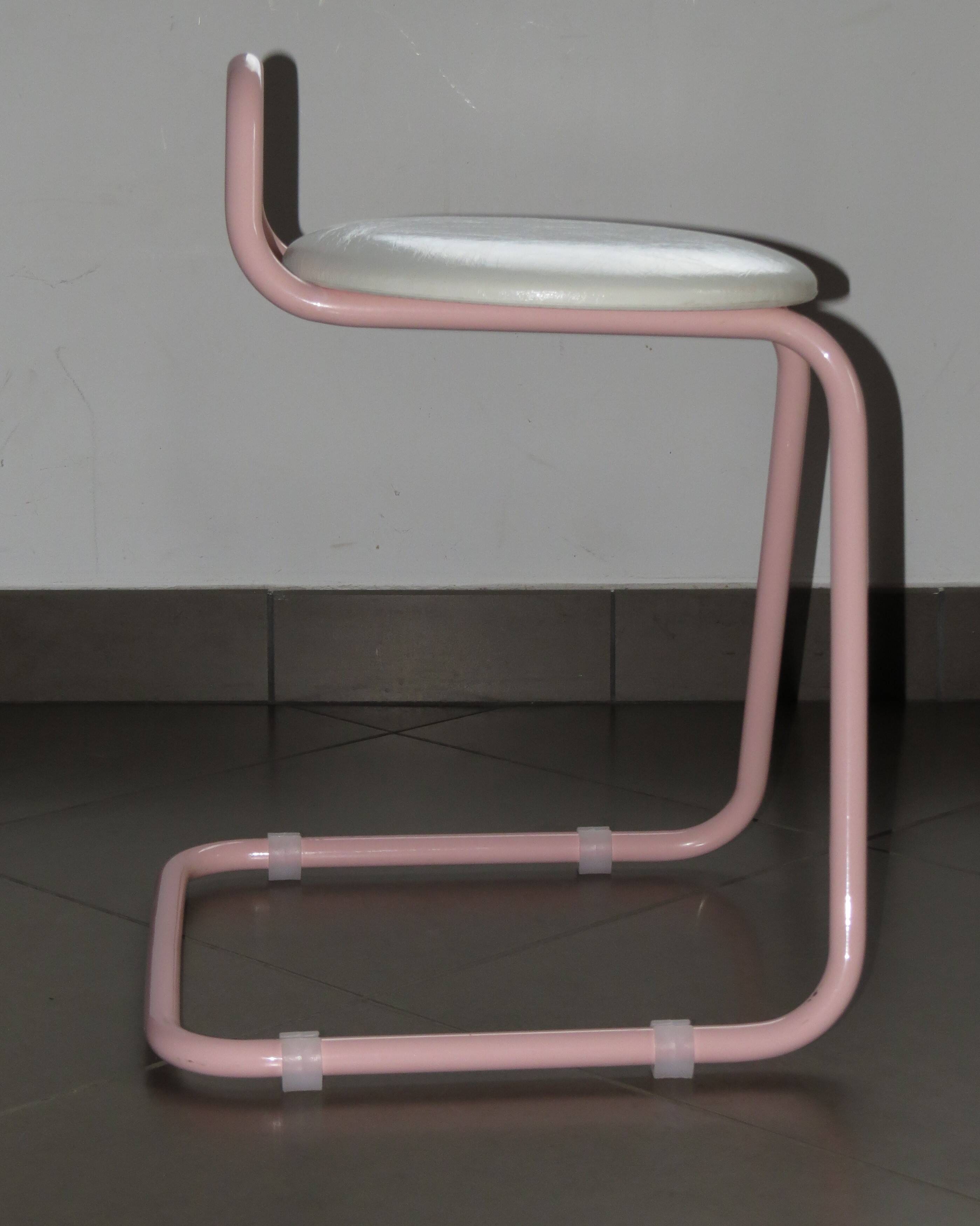 80's design stool in pink tube