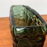 Swedish brutalist glass vase from the mid-century by Göte Augustsson for Ruda, 1960s.