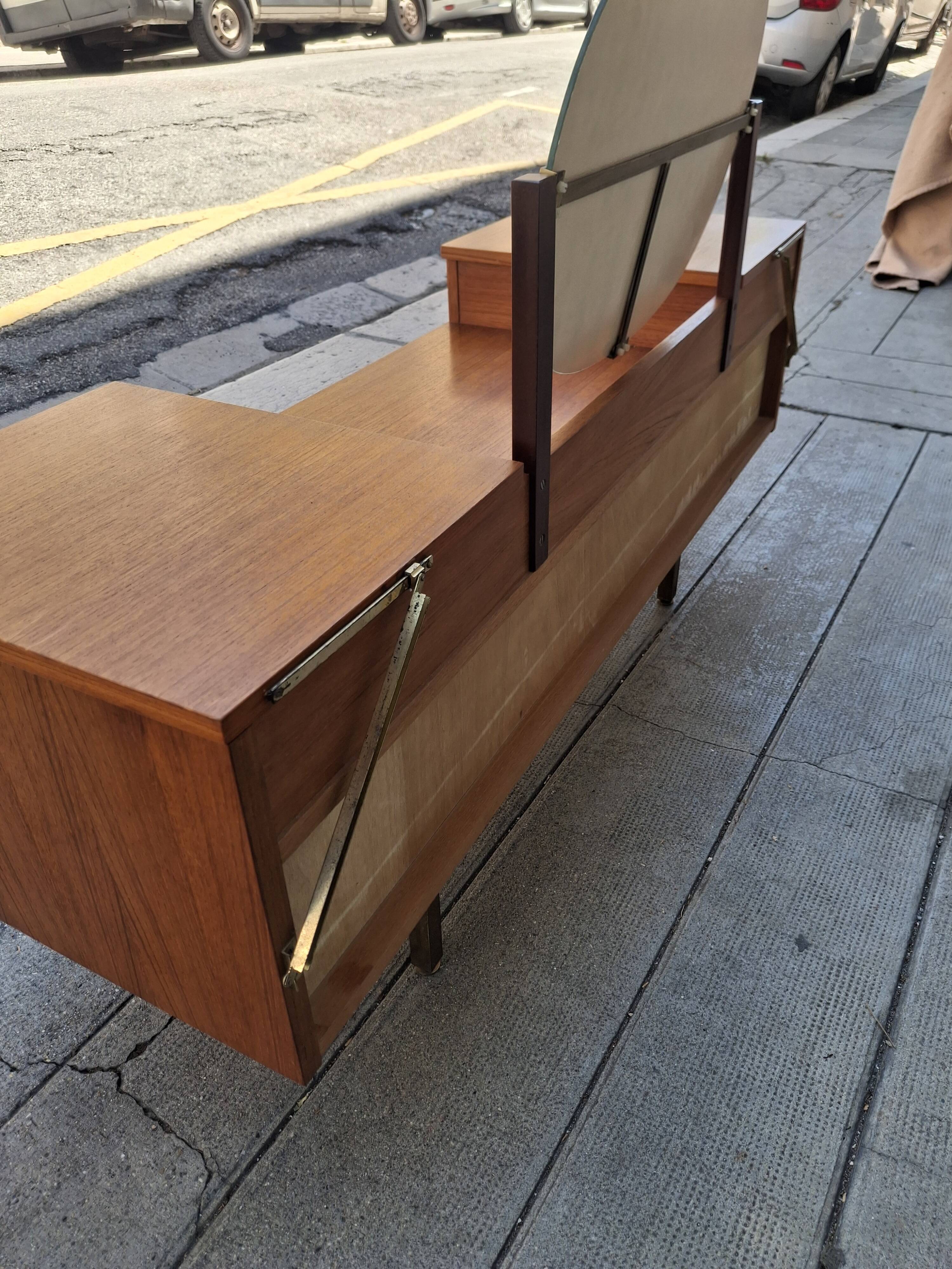 Mondial teak dressing table. 1960