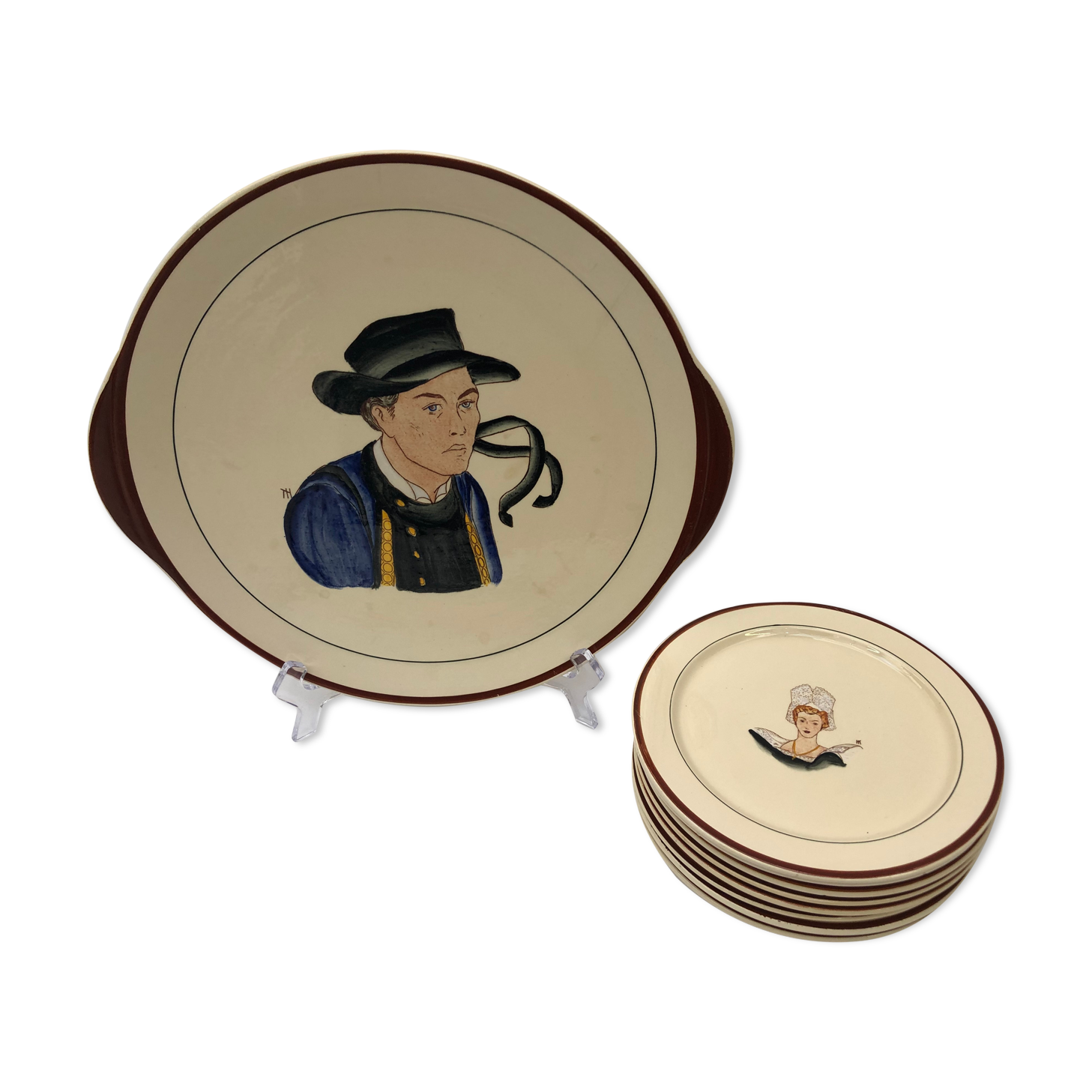 Flat set and plate Breizh Cozic Gourin, Breton folk costume