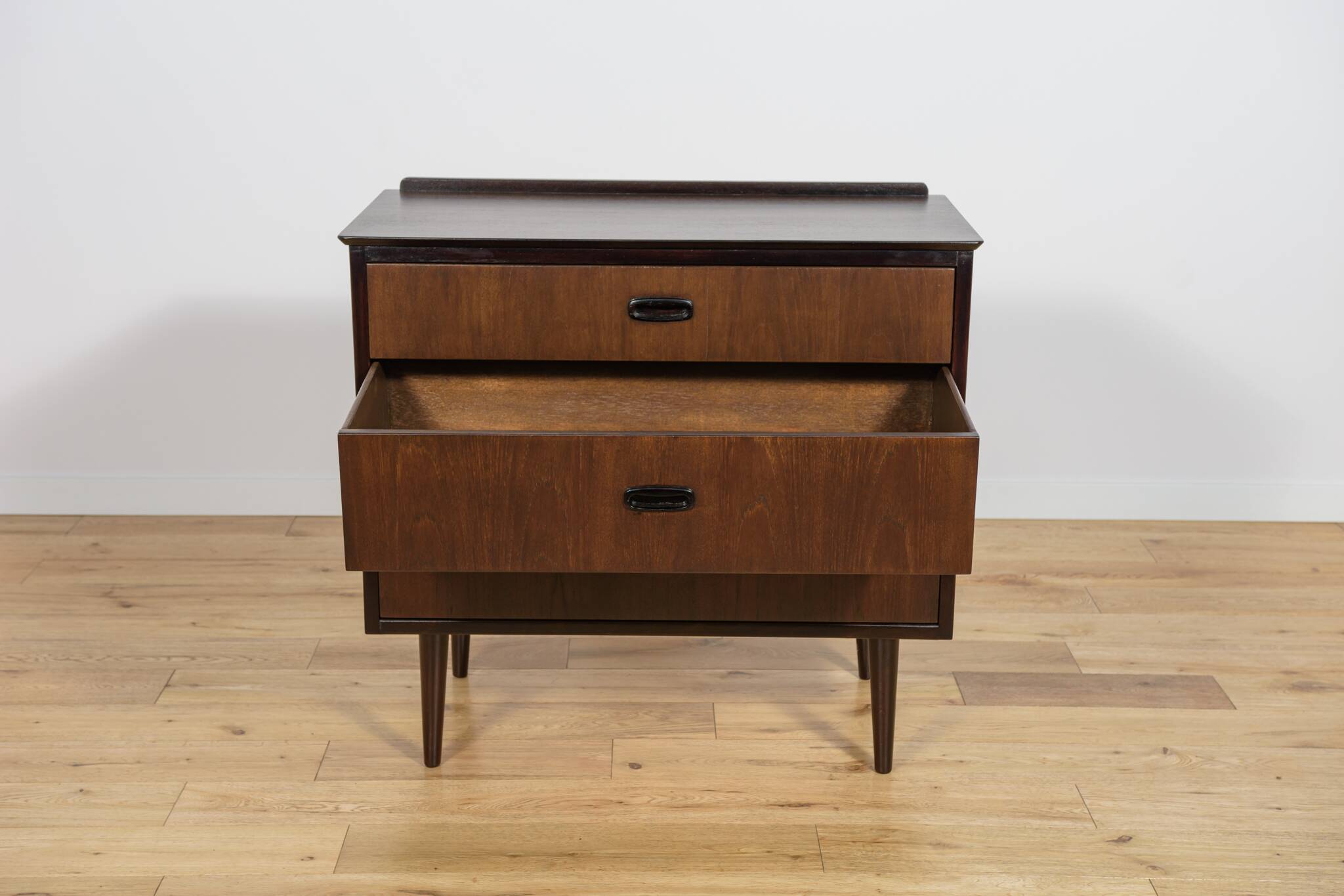Commode en teck du milieu du siècle, Danemark, années 1960