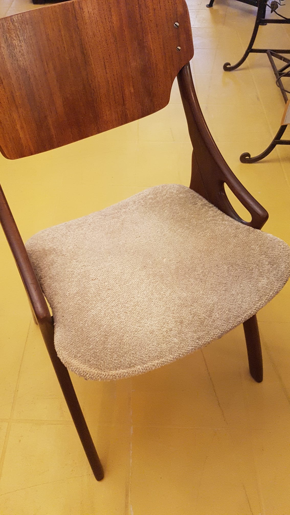 Set of 2 dining room chairs by Arne Hovmand Olsen for Mogens Kold, 1960s