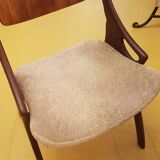 Set of 2 dining room chairs by Arne Hovmand Olsen for Mogens Kold, 1960s