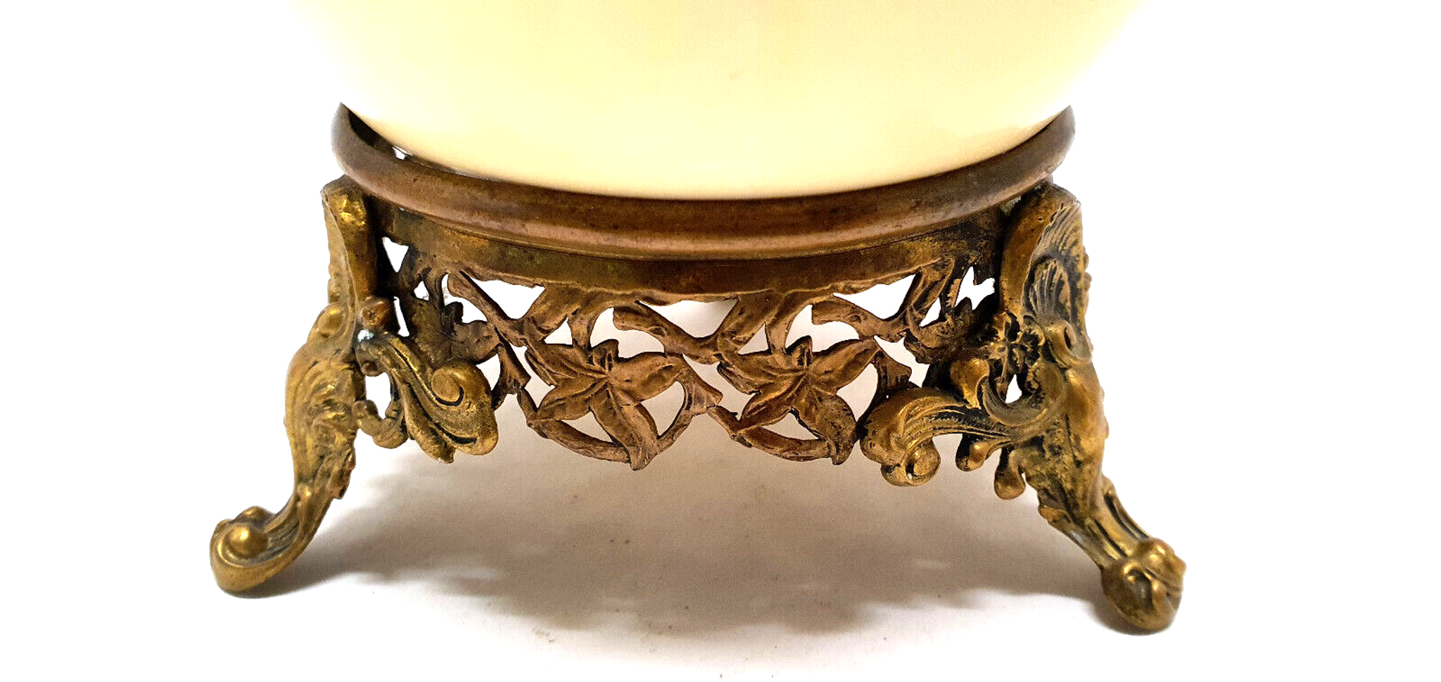 Ostrich egg on bronze foot beautiful deco pattern cabinet of curiosities