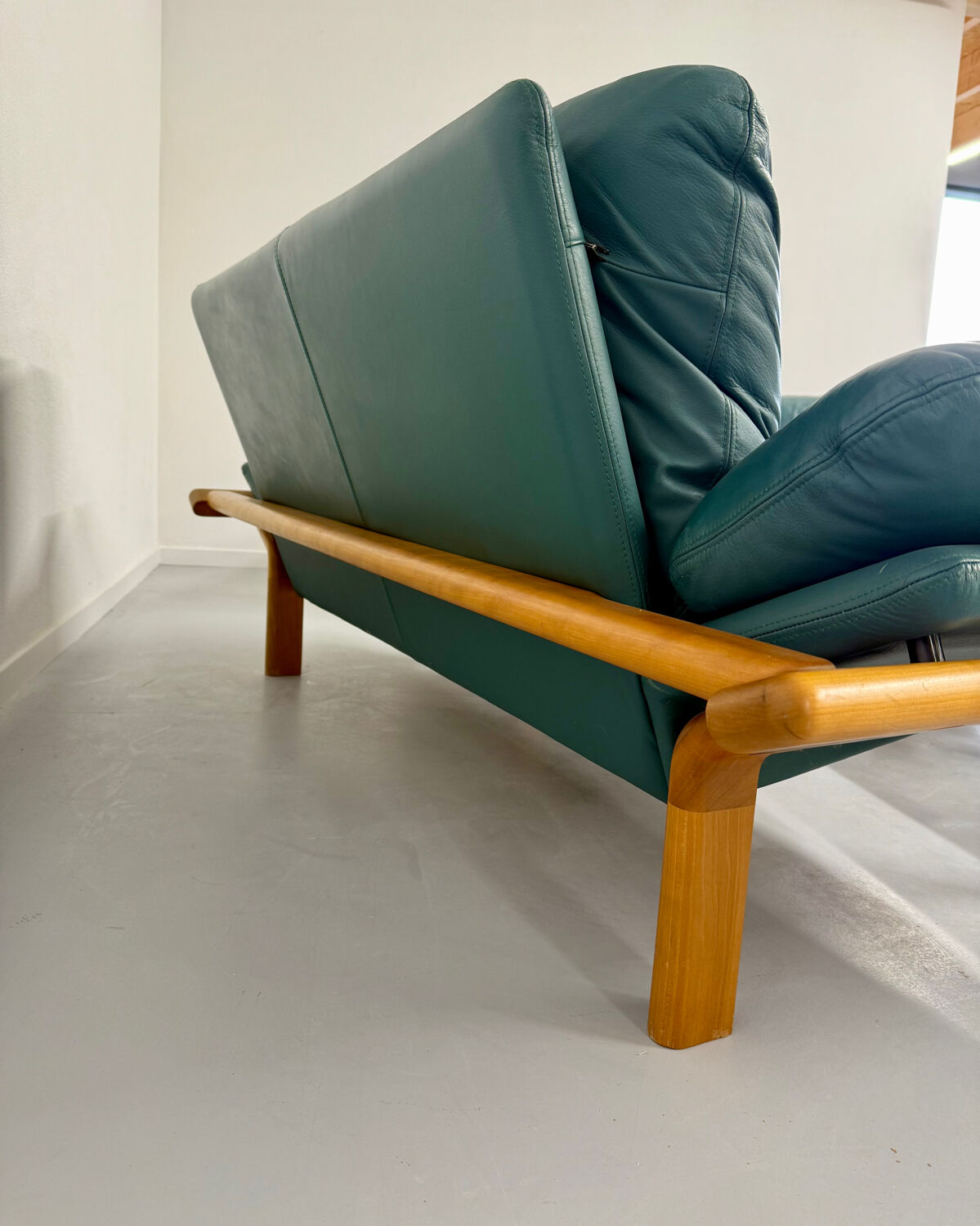 Salon complet canapé cuir teck design scandinave Komfort Danish