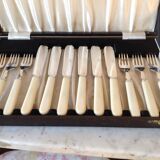 Fish service, 6 forks and 6 knives