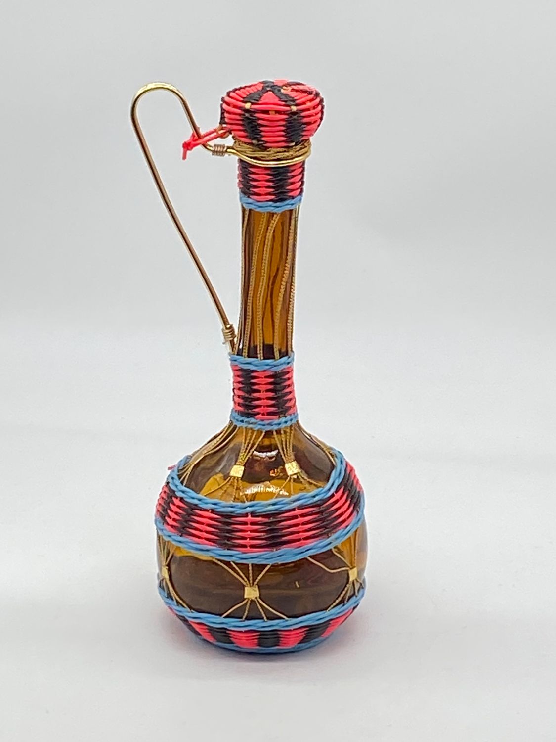 Bottle, carafe, lady Jeanne, scoubidou , vintage, plastic thread ,