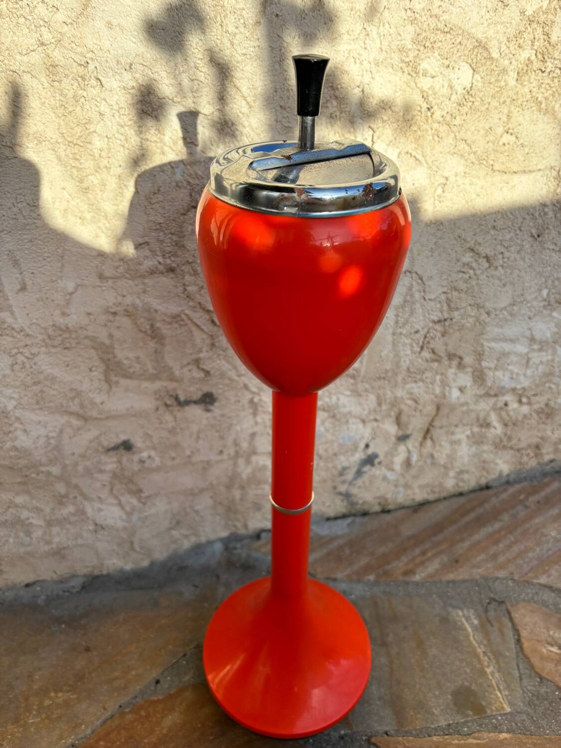 Vintage space age orange ashtray (1970s)