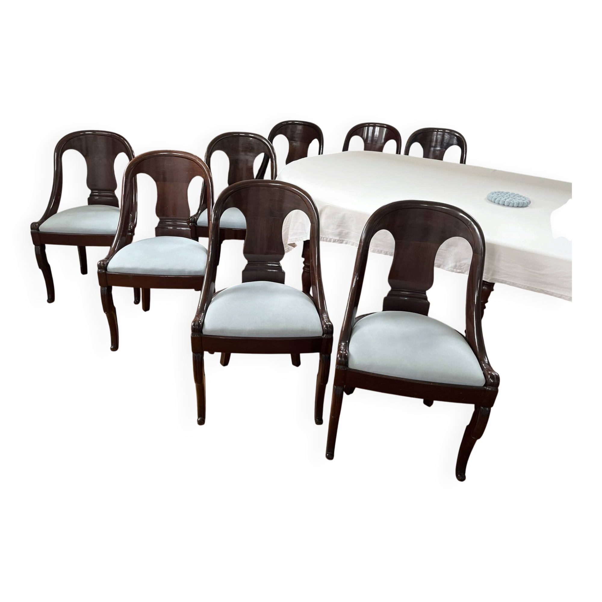 8 solid mahogany chairs