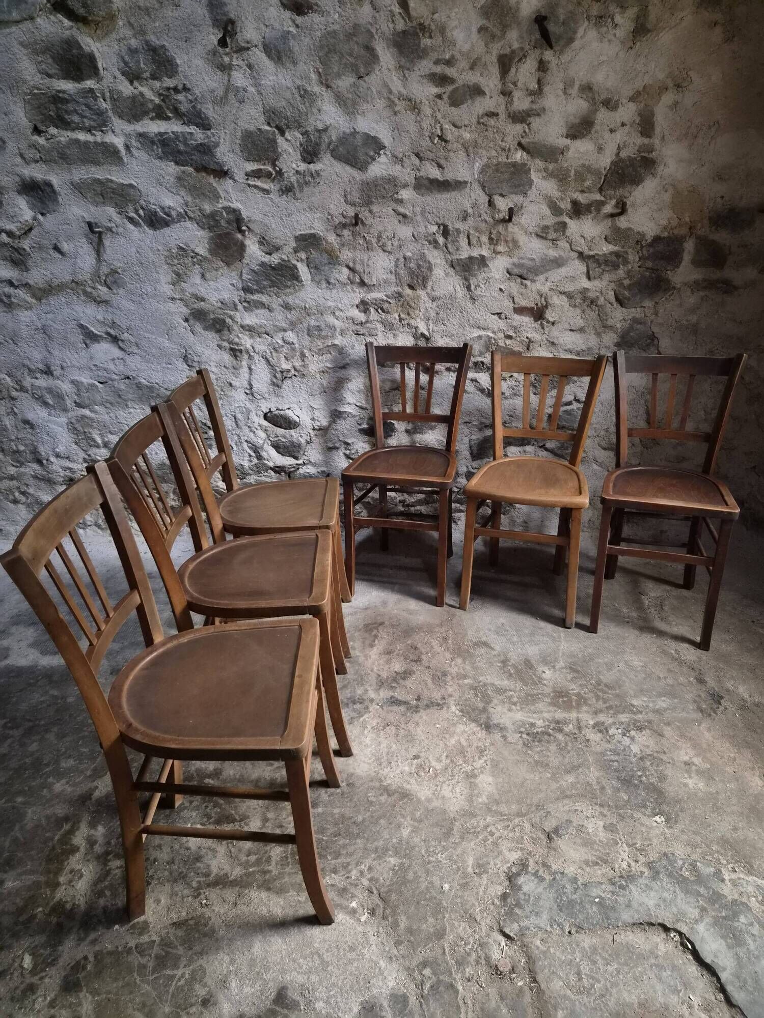 Set of 6 vintage French bistro chairs – Beech, 1950s