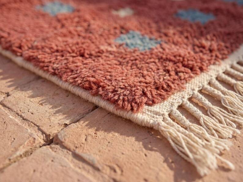 Moroccan Beni Ourain Berber rug, handwoven, size 150/250 cm.