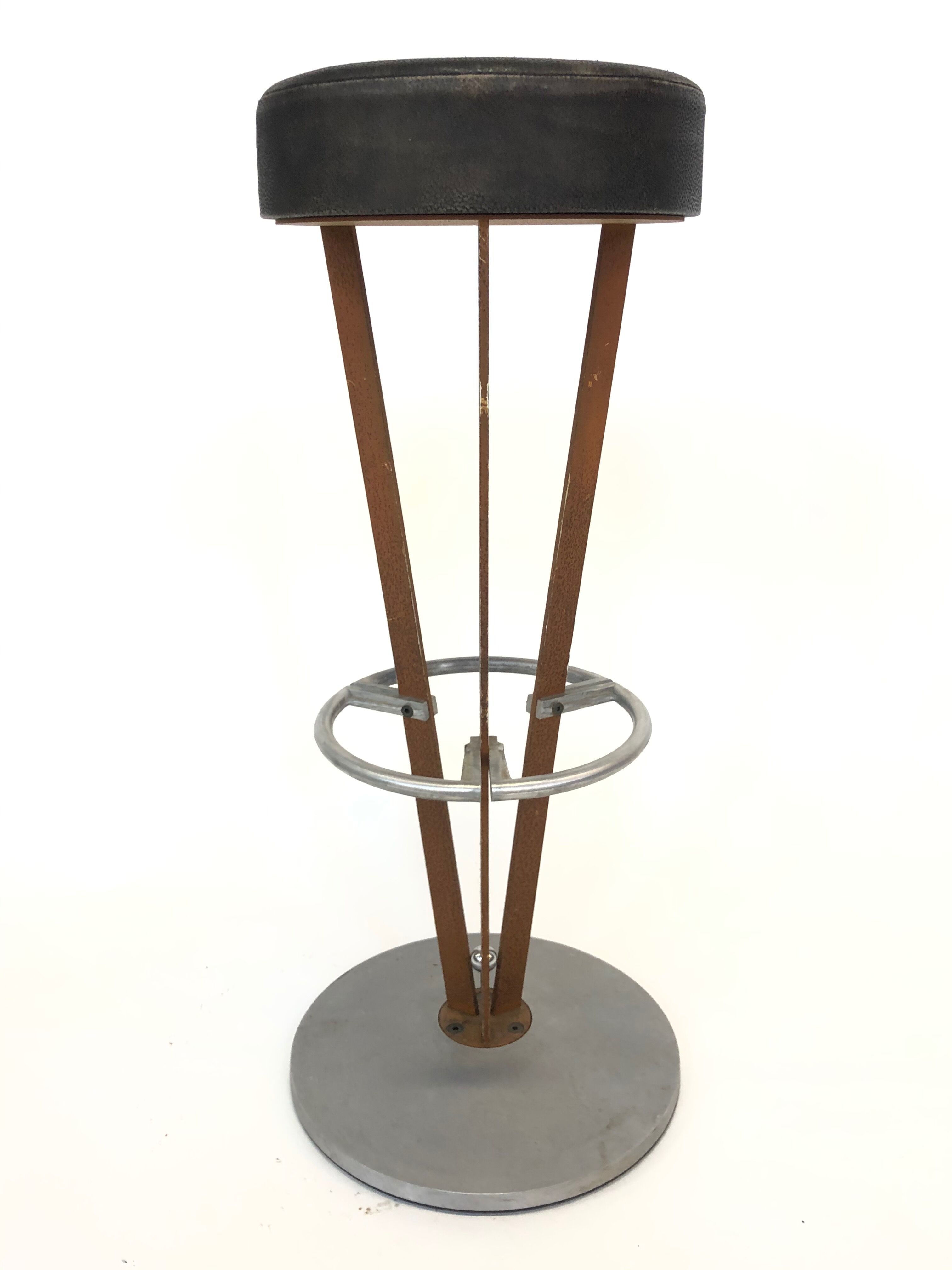 Industrial stool 80