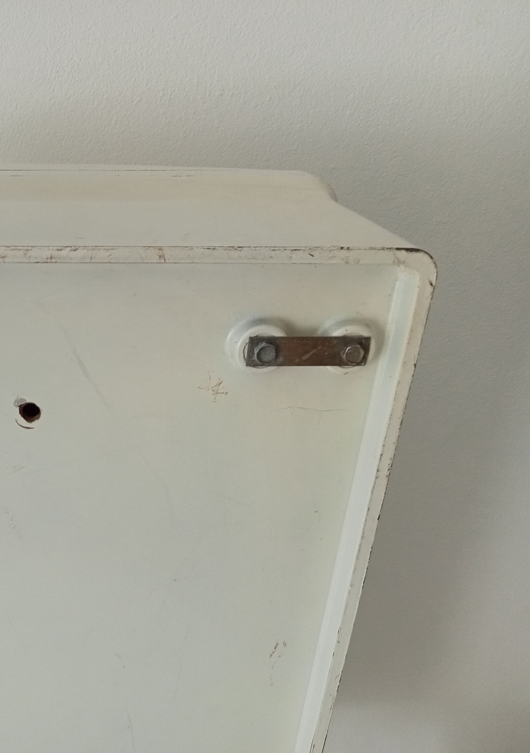 Vintage medicine cabinet in bakelite 70s