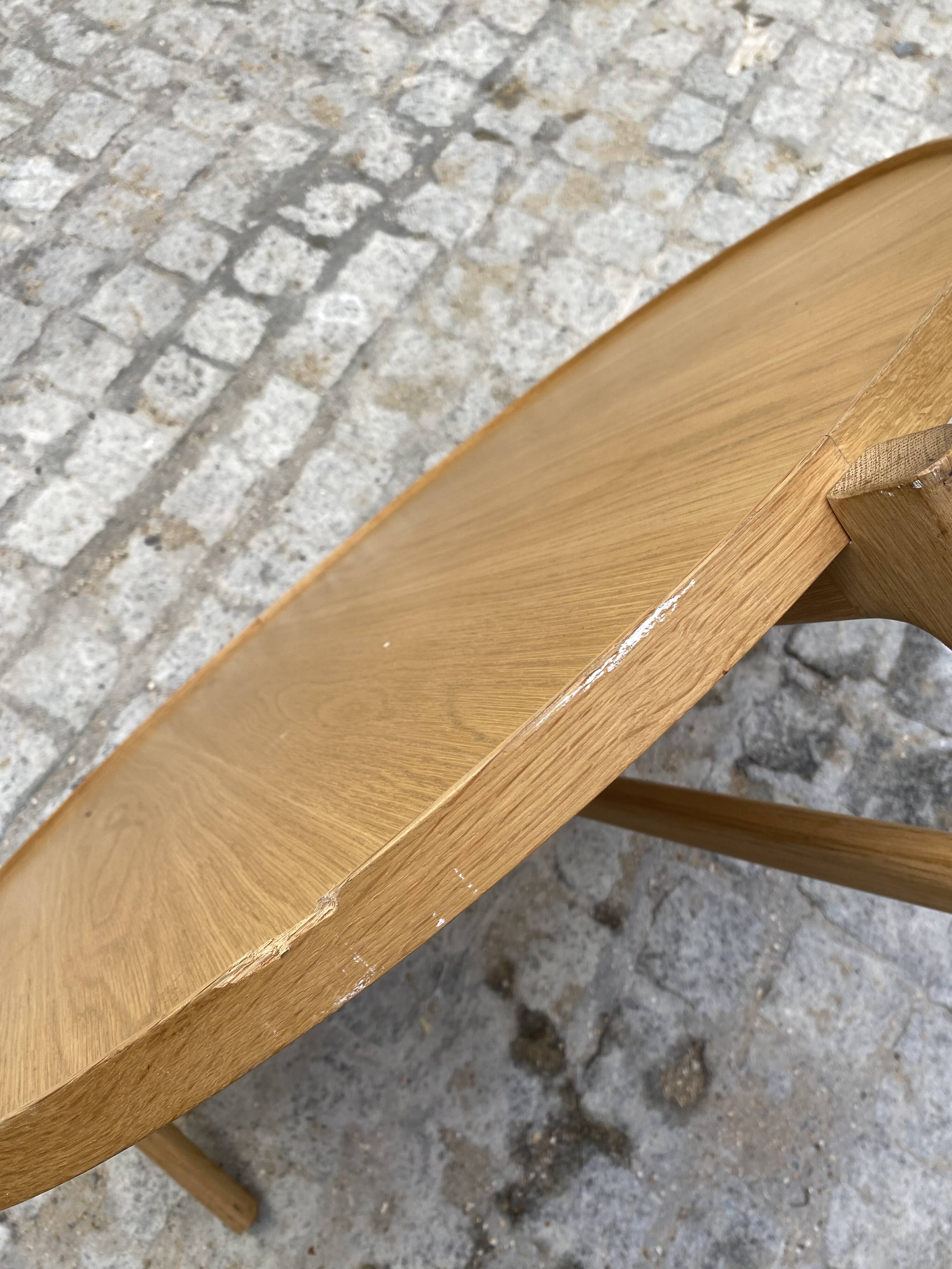 90 cm round wooden coffee table