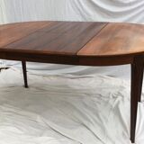 Scandinavian round table with extension