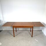 Teak extendable Danish dining table, H. Sigh & Søns Møbelfabrik AS