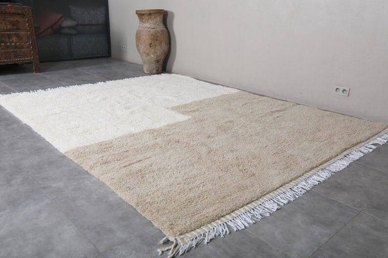 Handmade natural wool rug size 250x250 cm