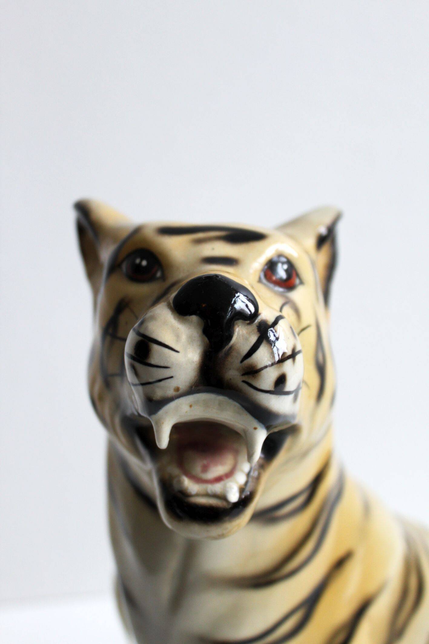 Ceramic tiger, 1970.