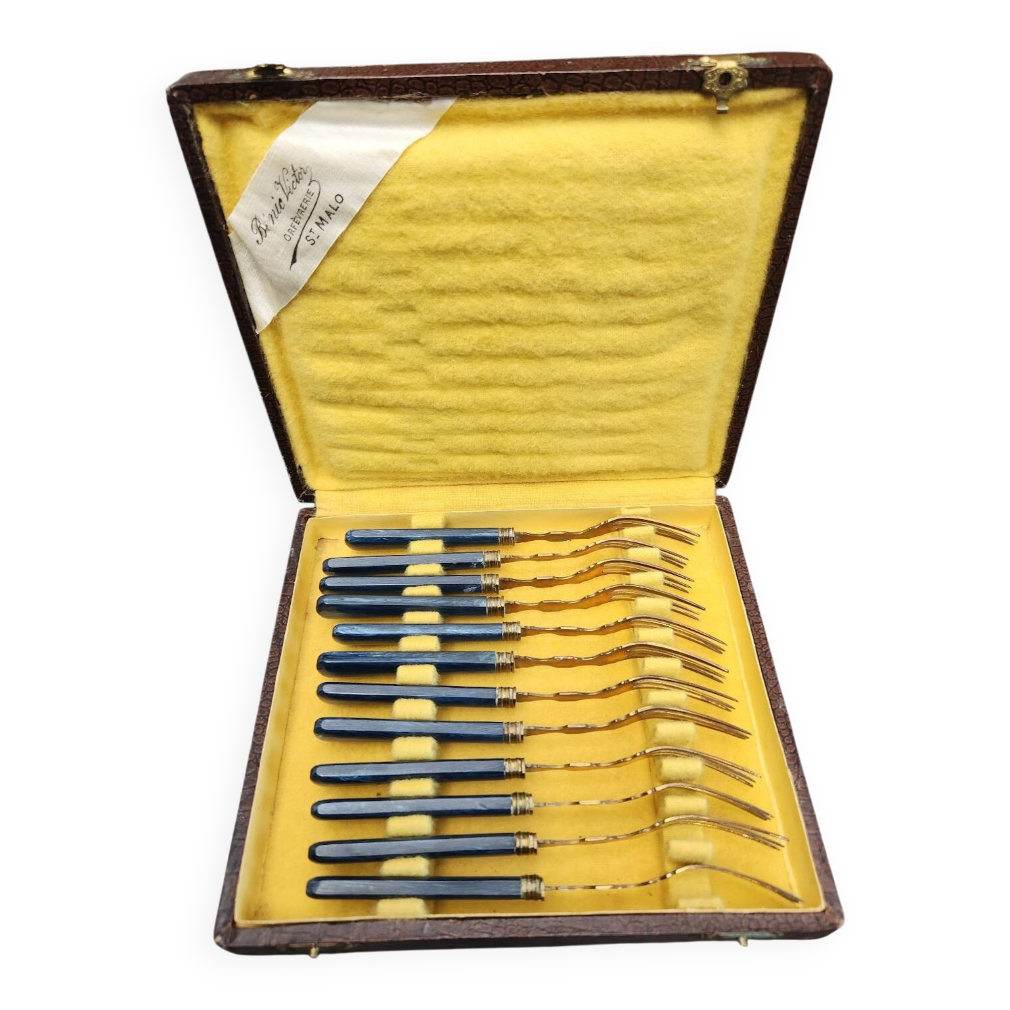 Coffret de 12 fourchettes à  gâteaux : benie victor