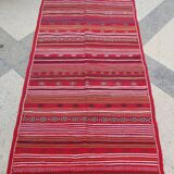 Ethnic red carpet in pure wool 120x190cm
