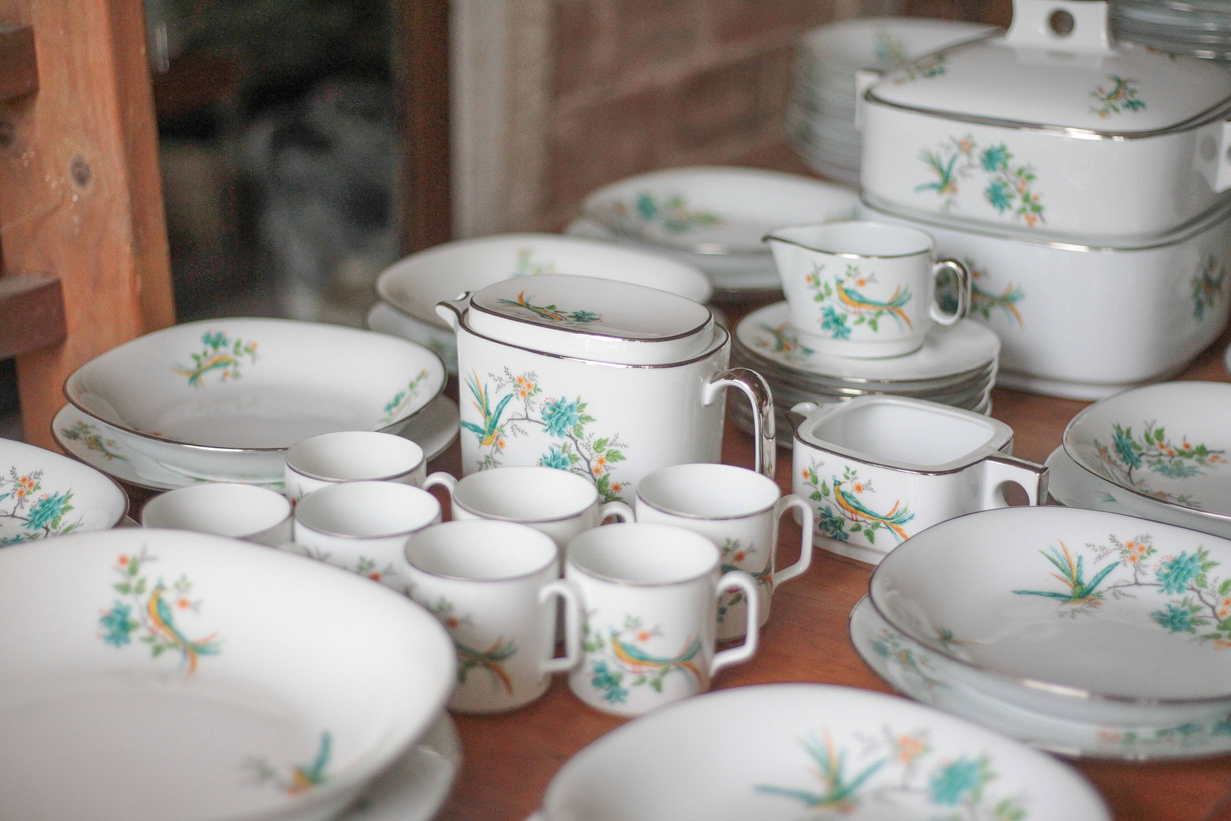 Limoges porcelain table service J.R.S Paradise bird, decor