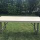 Table pliante en bois et fer