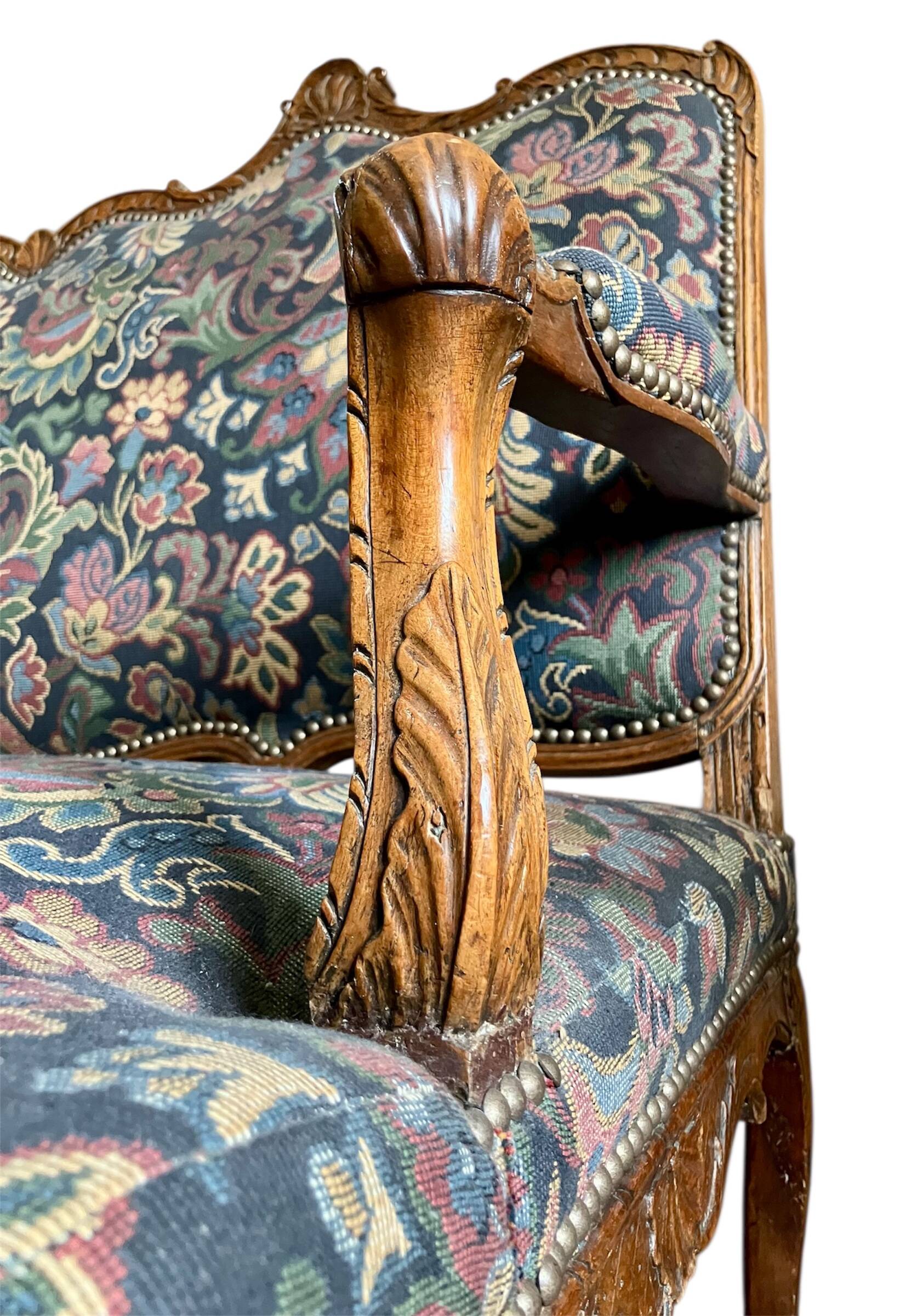 Double-evolution canapé Louis XV circa 1750