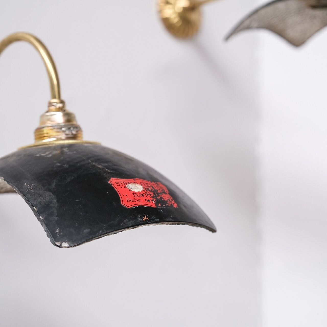 Mercury reflective glass and brass wall lights (35 available)