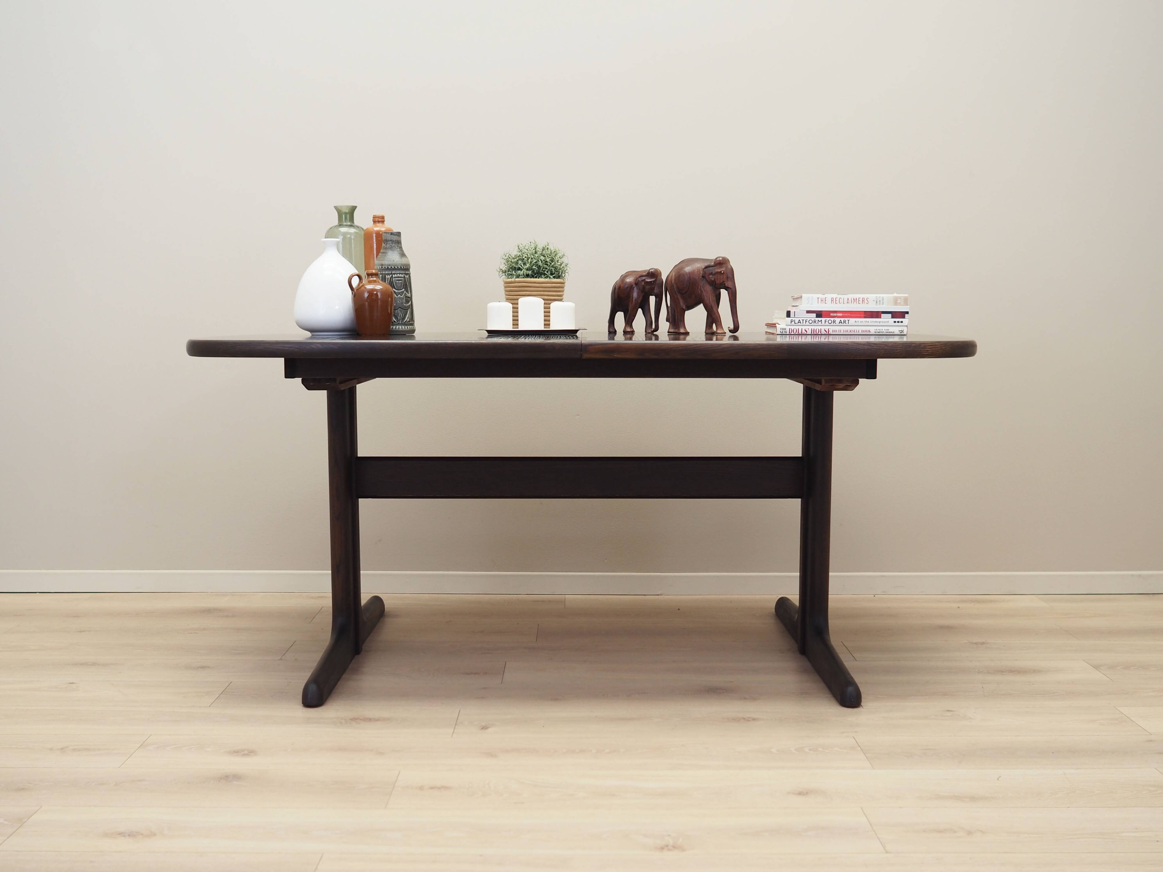 Oak table, Danish design, 1970s, manufacturer: Skovby