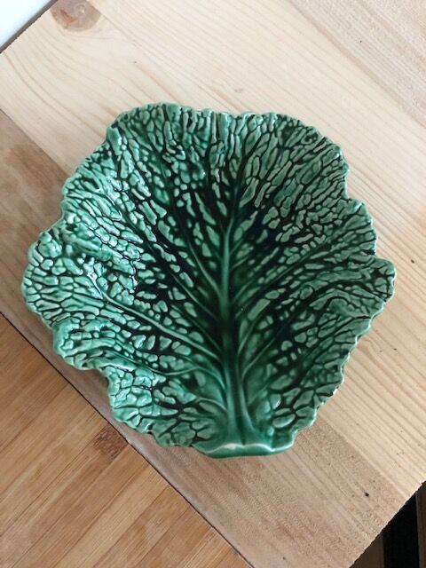 Cup slurry cabbage leaf