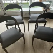 Set of 4 Kai Kristensen model 31 chairs