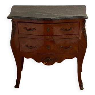 Commode