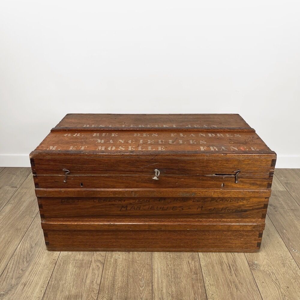 Old wooden transport trunk