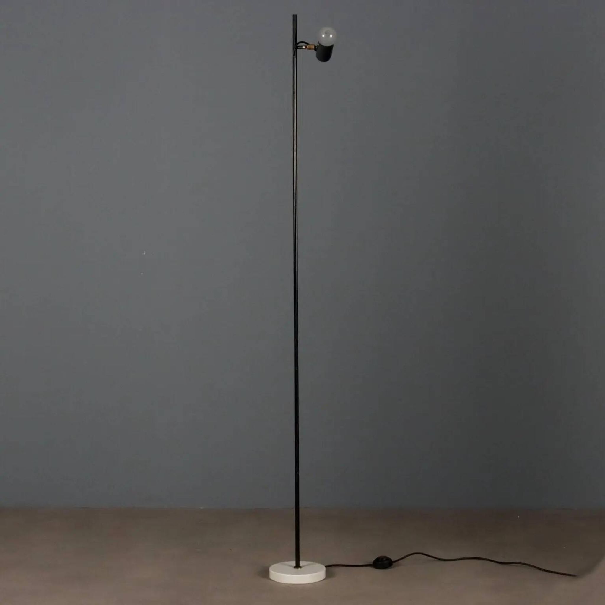 Vintage floor lamp in aluminium and metal, design, Italy, 1960s