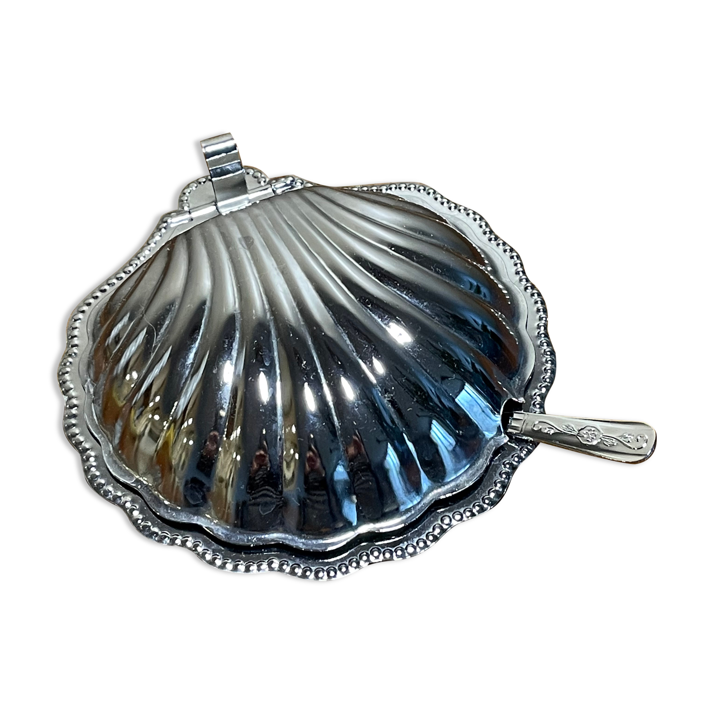 Butter, caviar cup shell Scallops silver metal