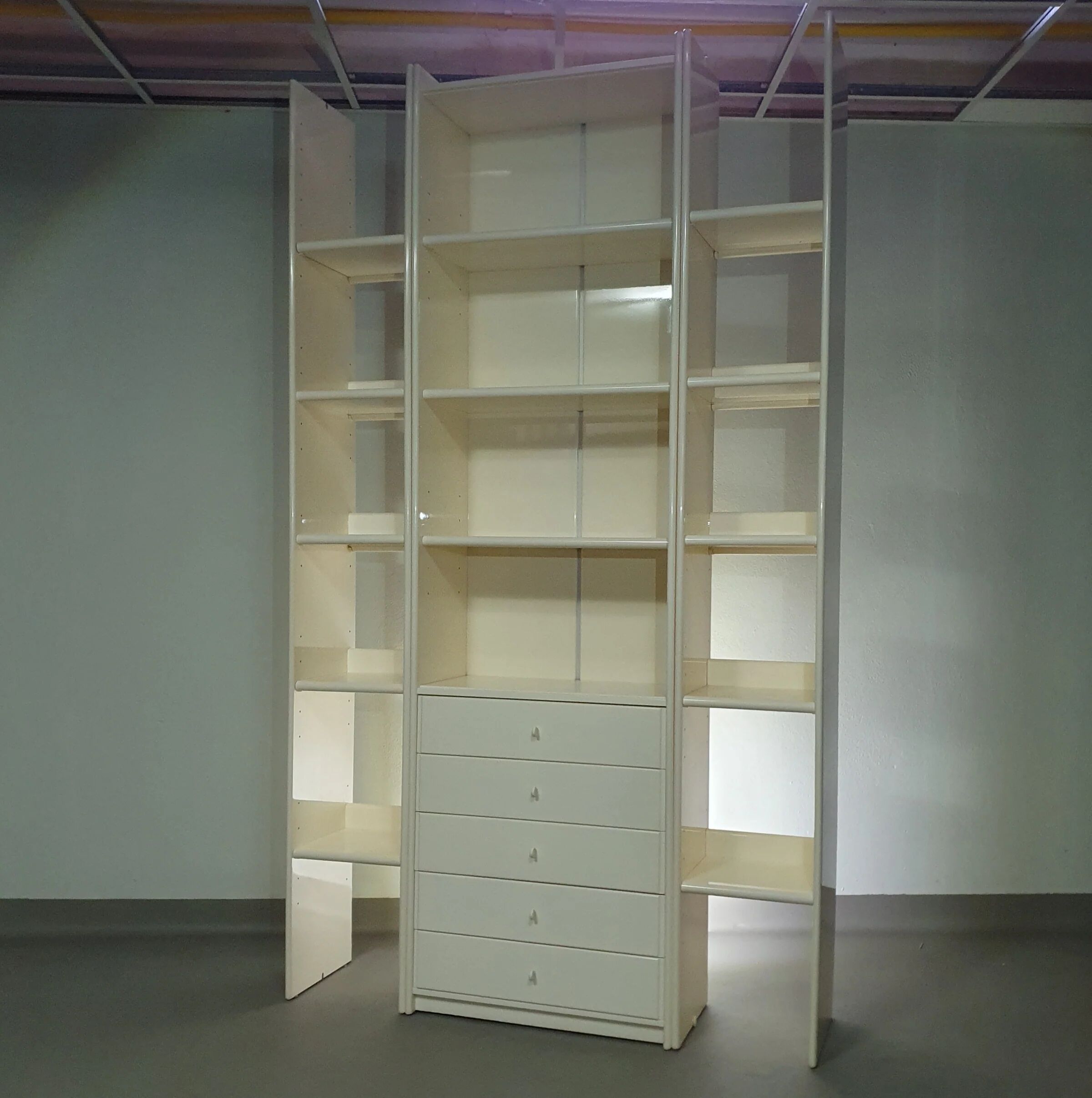 Italian "Olinto" bookcase / room divider by Kazuhide Takahama for B&B