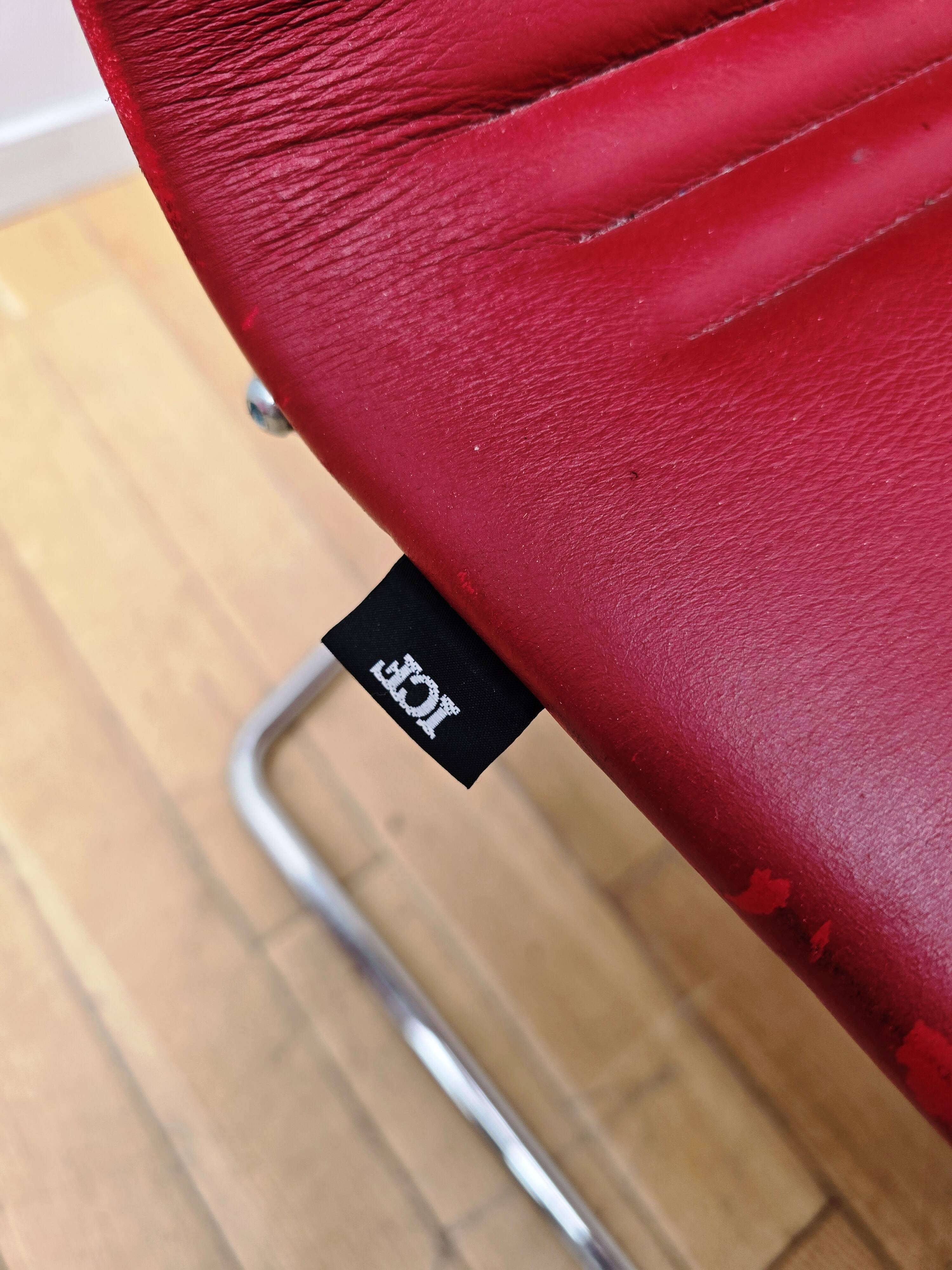 Suite of 12 ATK710 armchairs, ICF