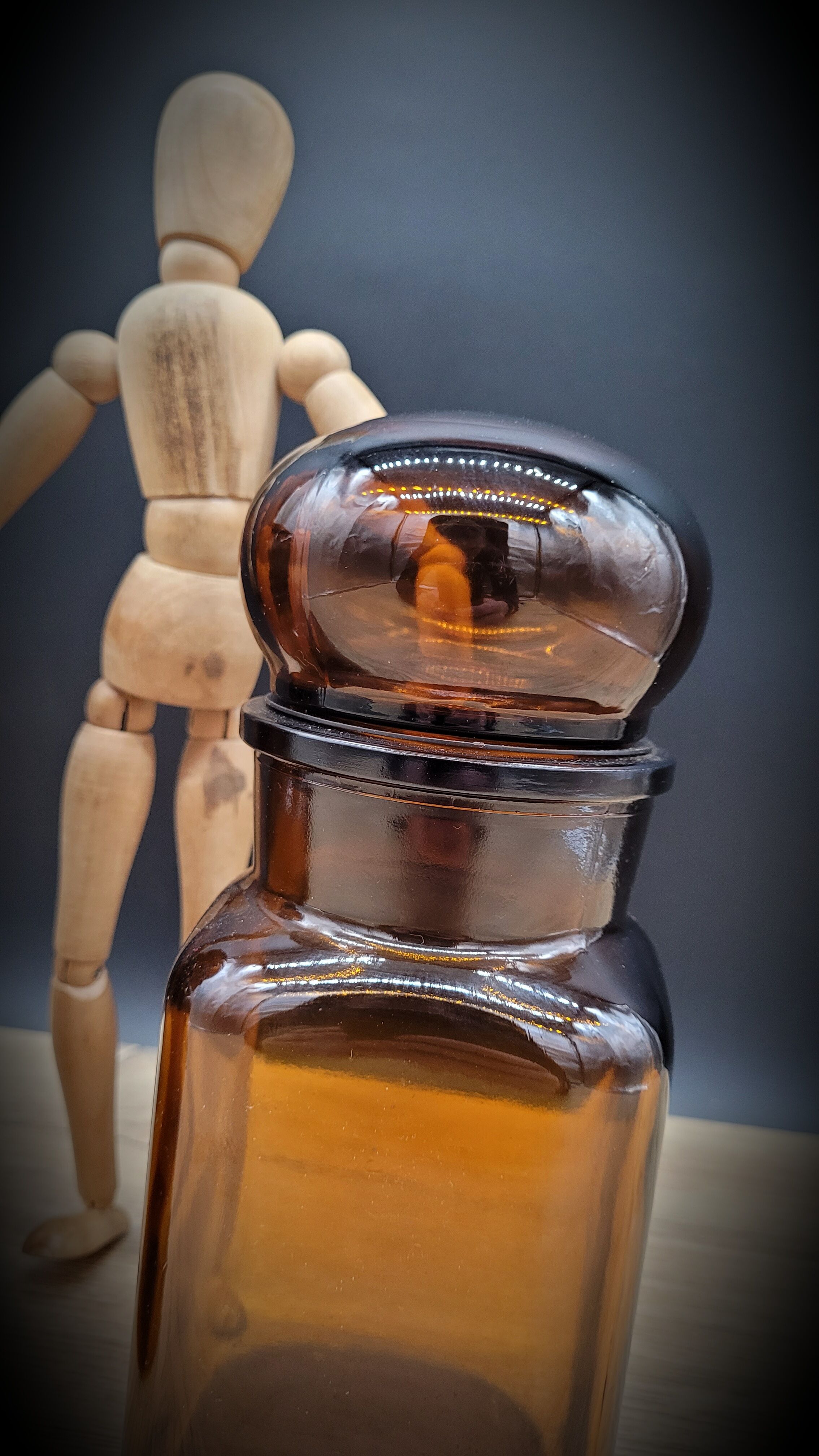 Duo apothecary vials round cap