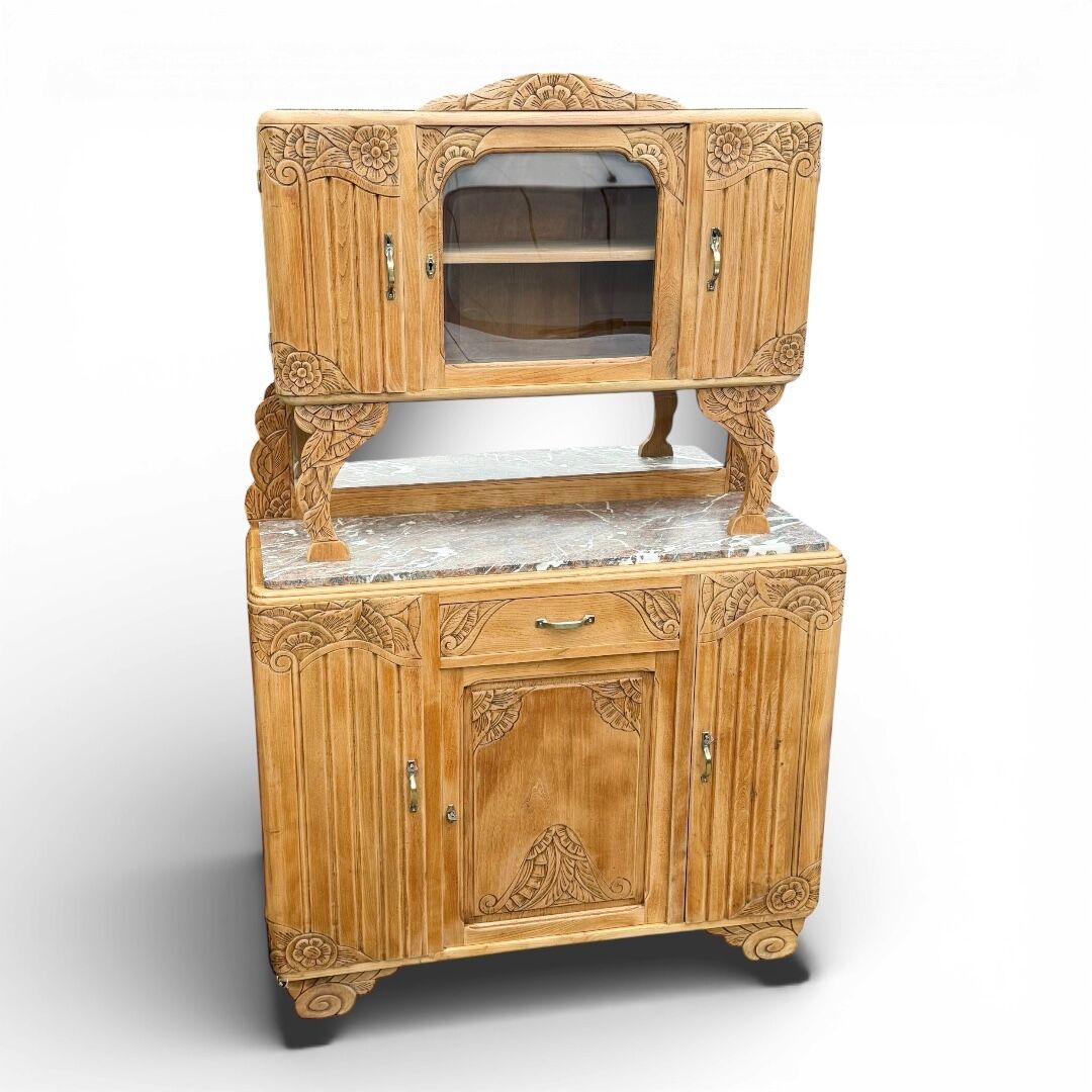 Art Deco Parisian buffet in solid raw oak from the 1930s.