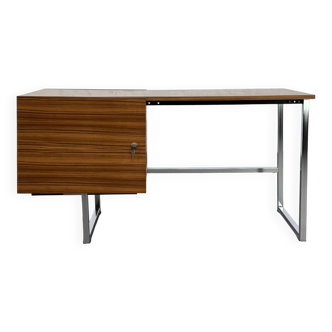 Desk from the 60s model "Table Machine" by Pierre Guariche for Meurop