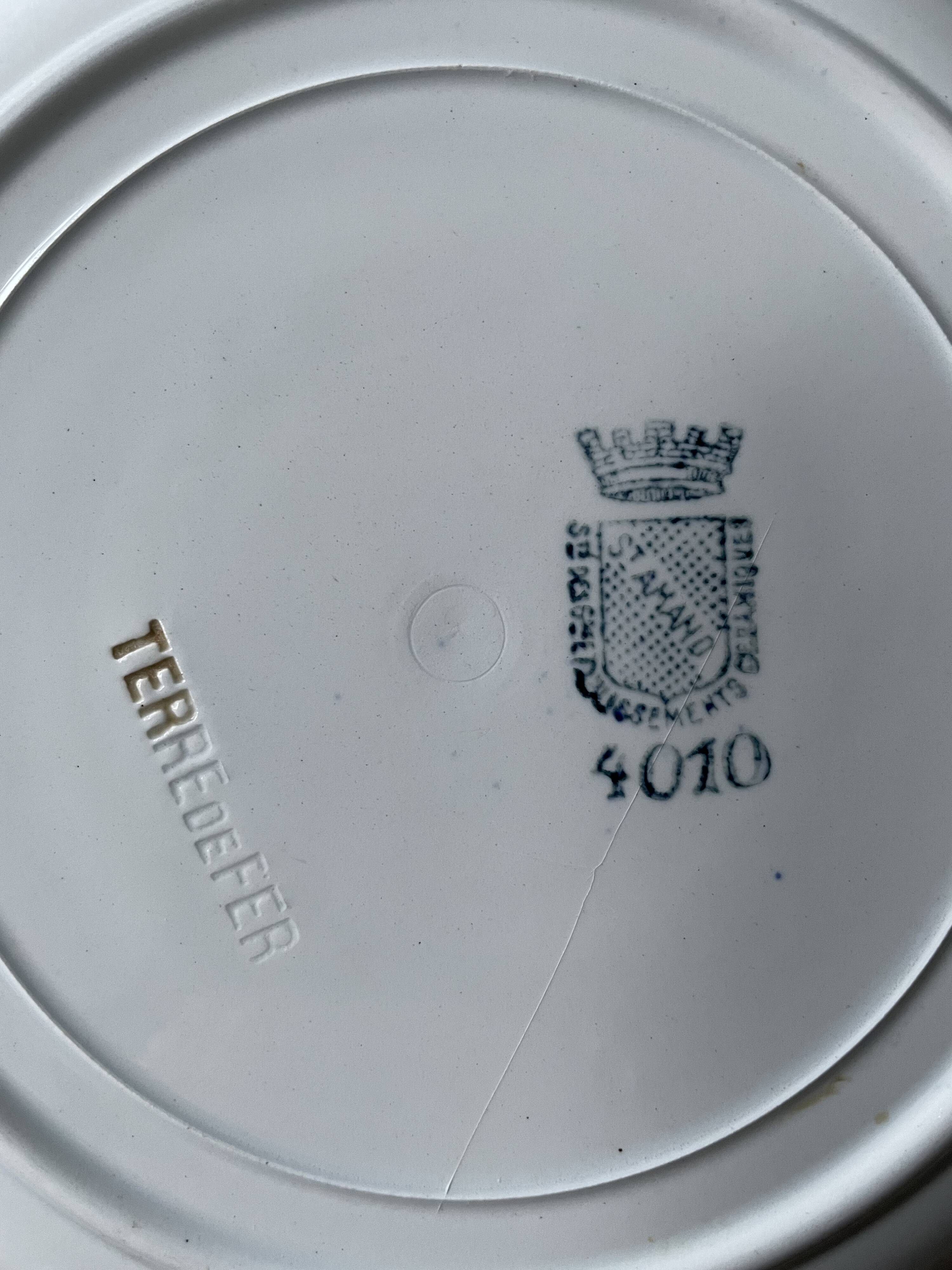 Set of 10 flat plates numbered terre de fer xixème st amand